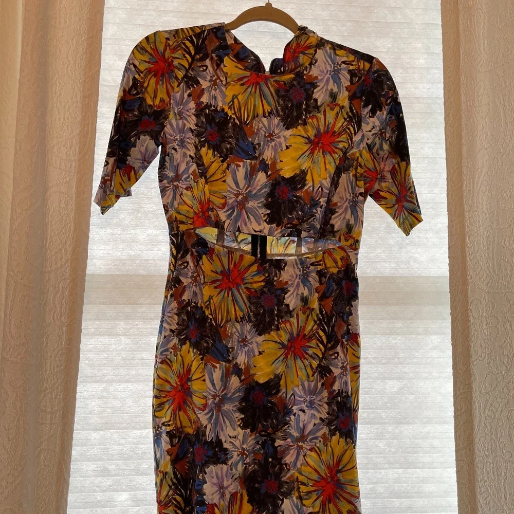 Dress - Picture 1 of 2